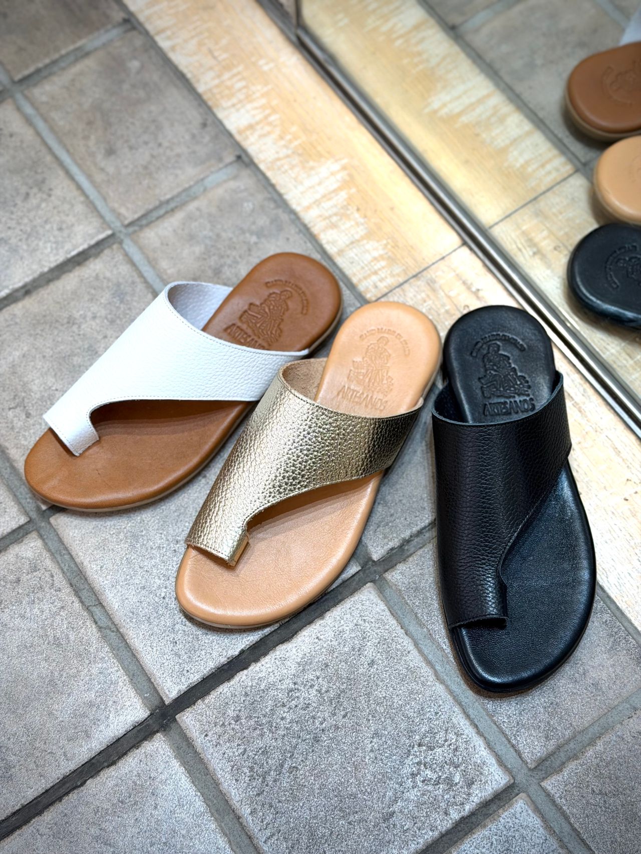 ARTESANOS レザートングサンダル | WASH 二子玉川ライズ店 | WASH