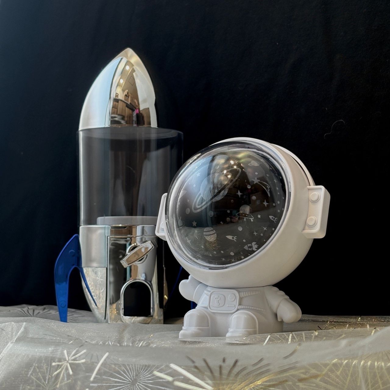 【新品☆未使用】銀被せ宙吹きガラスアート 置物 669faf19fc69a97b9d9a46ae32ceb1