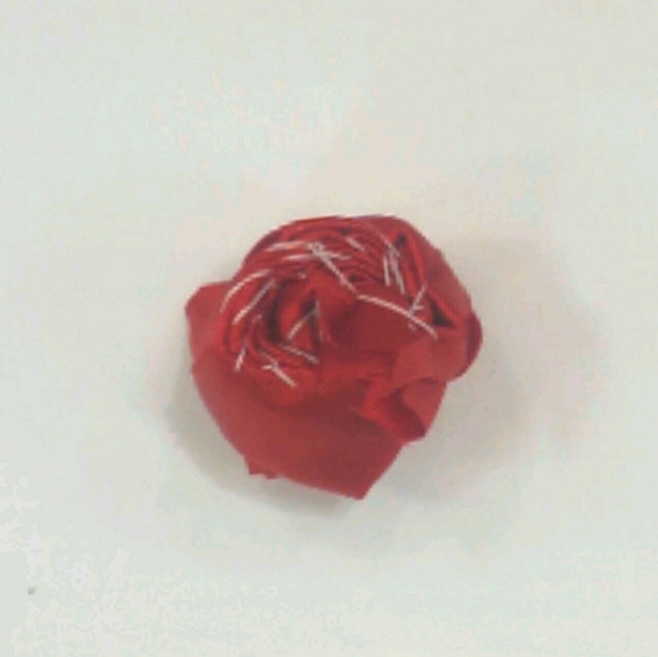 リボンで簡単 バラの作り方 トレッサ横浜店 年8月16日 日 をもちまして閉店いたしました 生地 手芸用品のオカダヤ Okadaya 公式ショップブログ