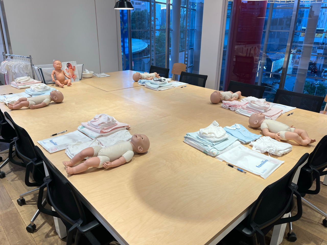 六本木オフィス開催！ペアレンツクラスのご案内♪｜ファミリア