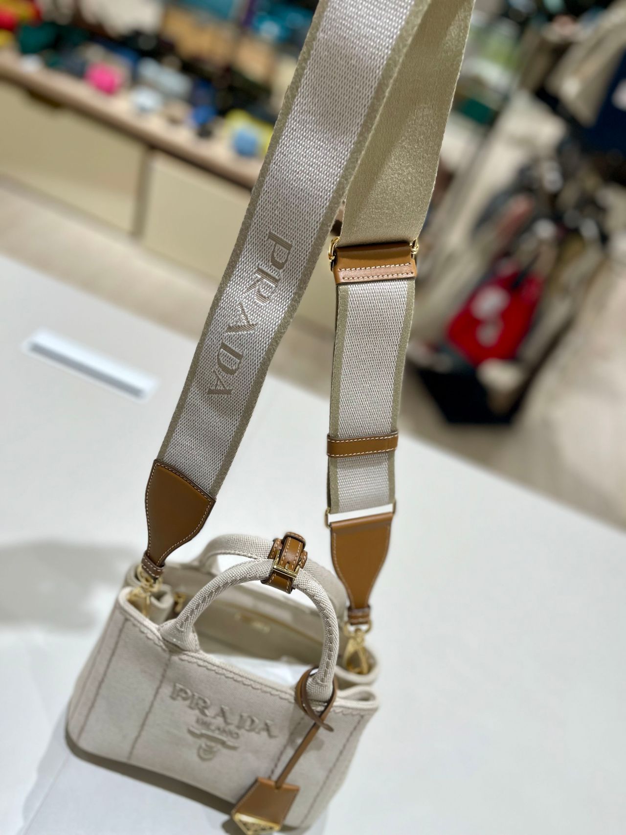 PRADA】リネンブレンド ミニハンドバッグ | マークイズ静岡店