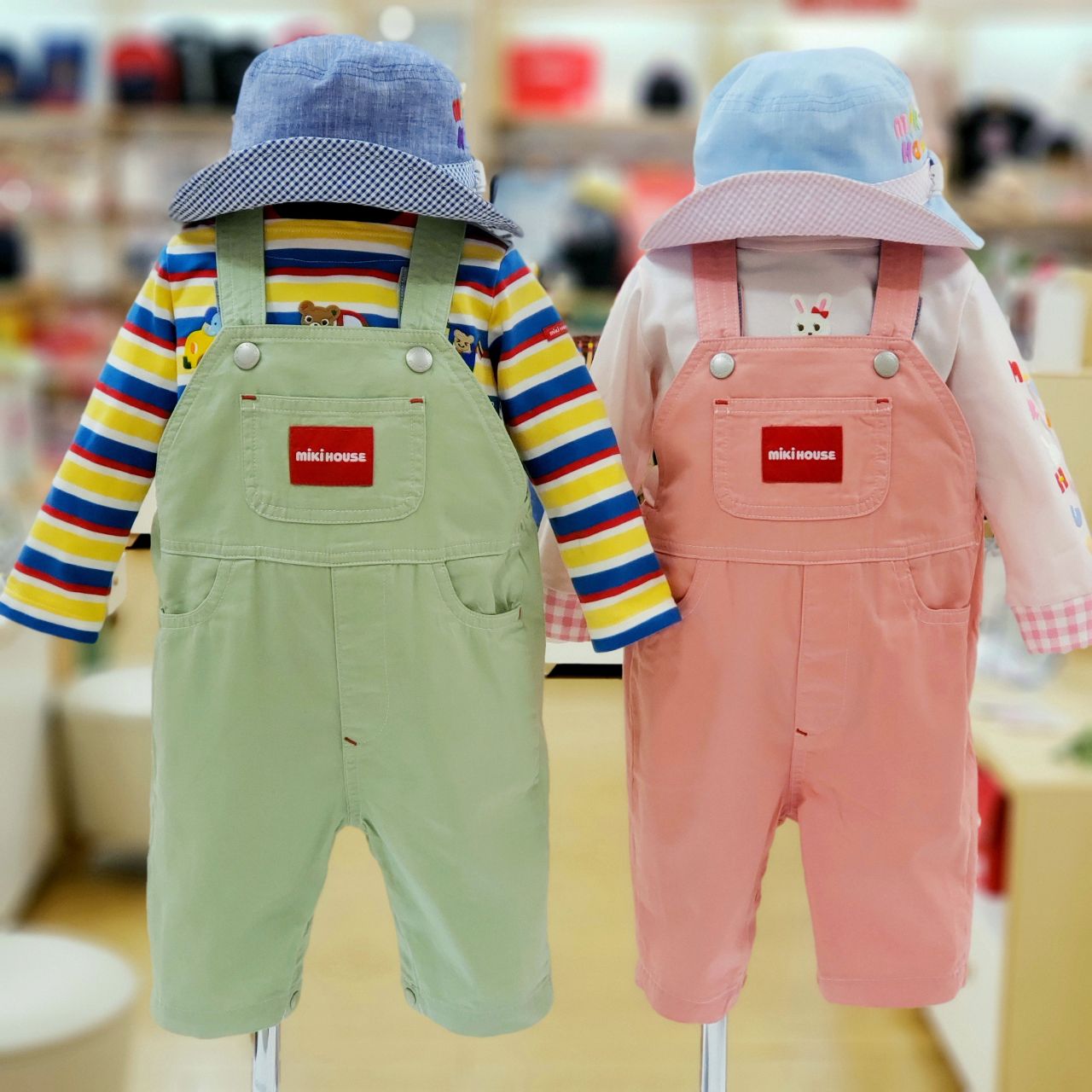 かわいさ引き立つ！おしゃれオーバーオール♪︎｜ミキハウス