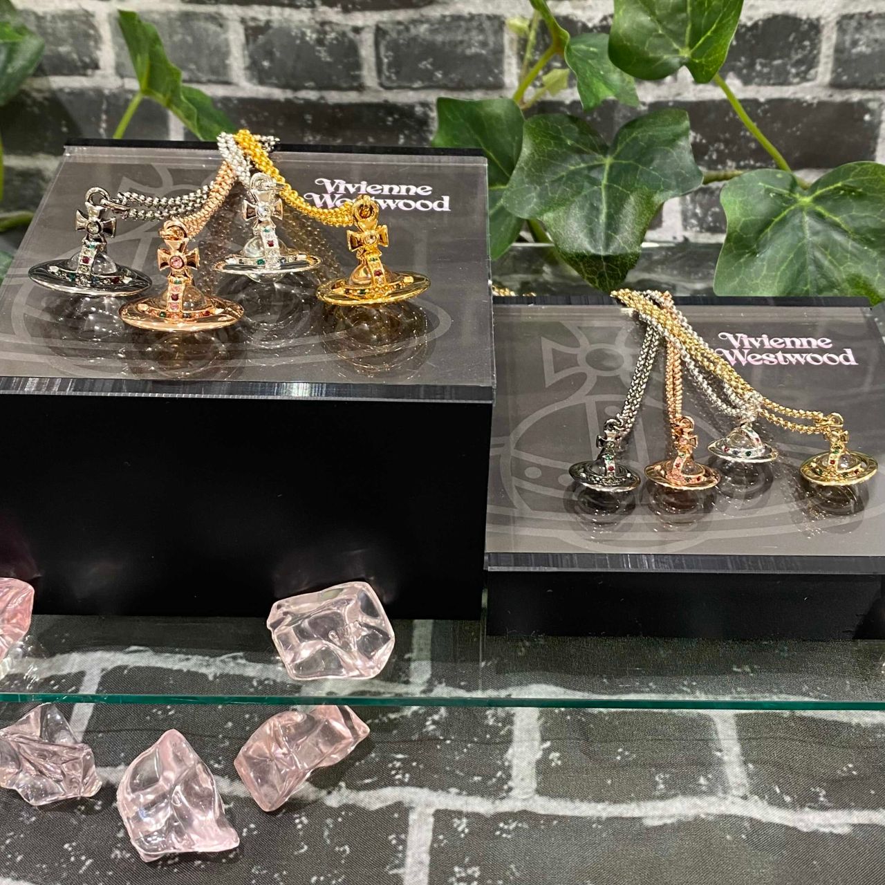 キカオーブネックレス　Vivienne Westwood ペアでも大人気✩.*˚VivienneWestwood(ヴィヴィアン)オーブ
