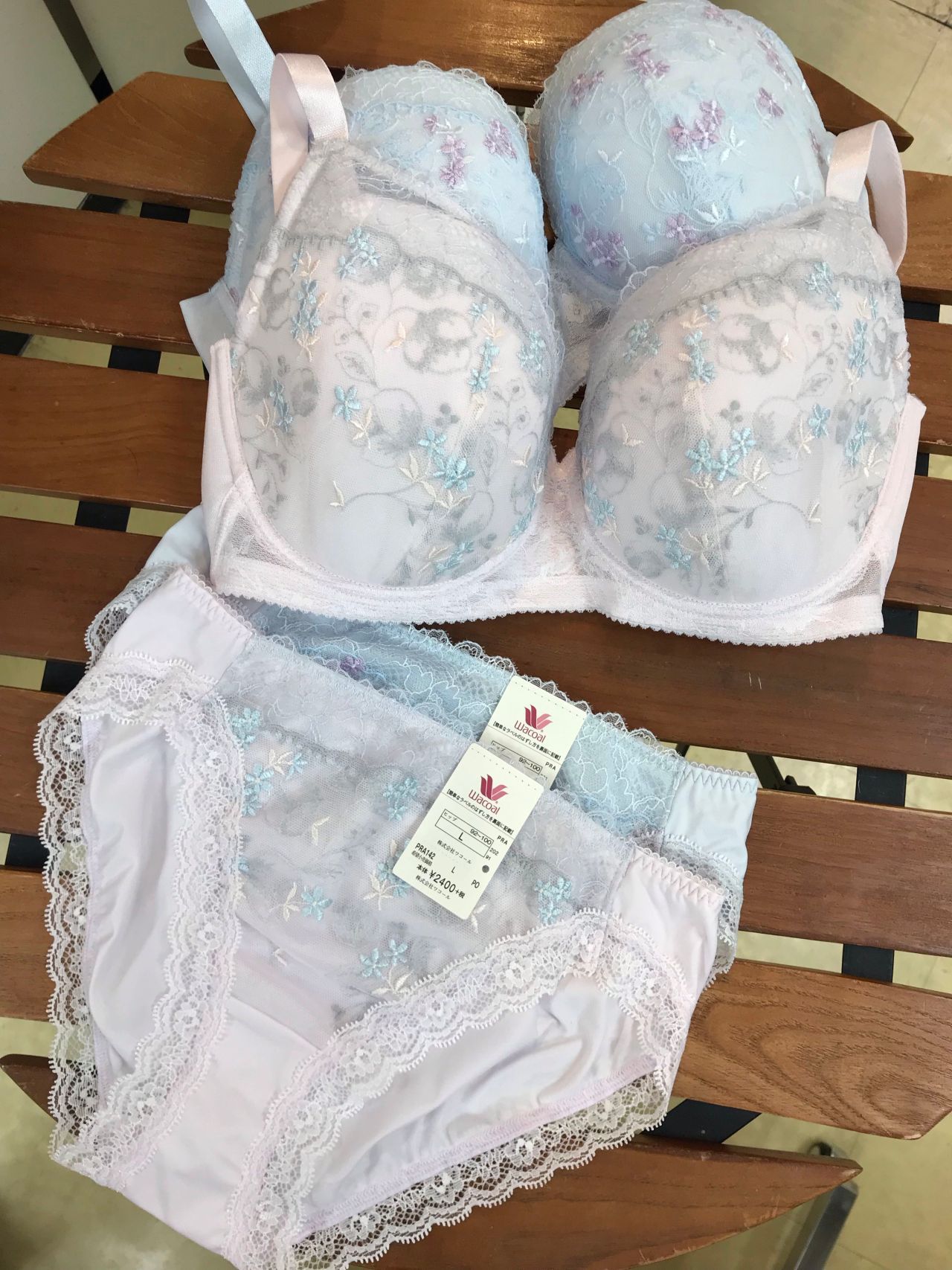 グラマー バイ アンテシュクレ オカダヤ新宿本店B1 | intesucre | 下着 