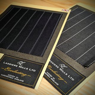 【美品】ユニバーサルランゲージ　カシミヤ　セットアップ　ストライプ　ブラック　M 39bfb8d9218b0e0732d61b9e91962d