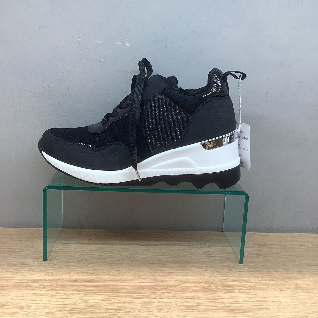 新作☆ファスナー付き厚底スニーカーが入 | GINZA WASHINGTON