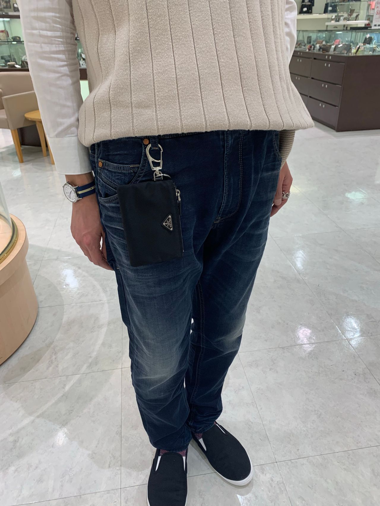 【美品×現行】PRADA プラダ カードケース キーリング付き　コインケース 実録】絶賛財布「プラダのキーケース付きカードケース」が最高に