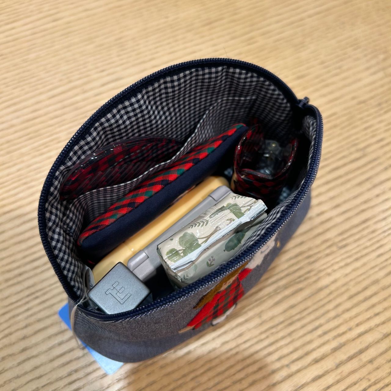 秋のお出かけに♬.*ﾟデニム雑貨｜ファミリア阪急うめだ本店