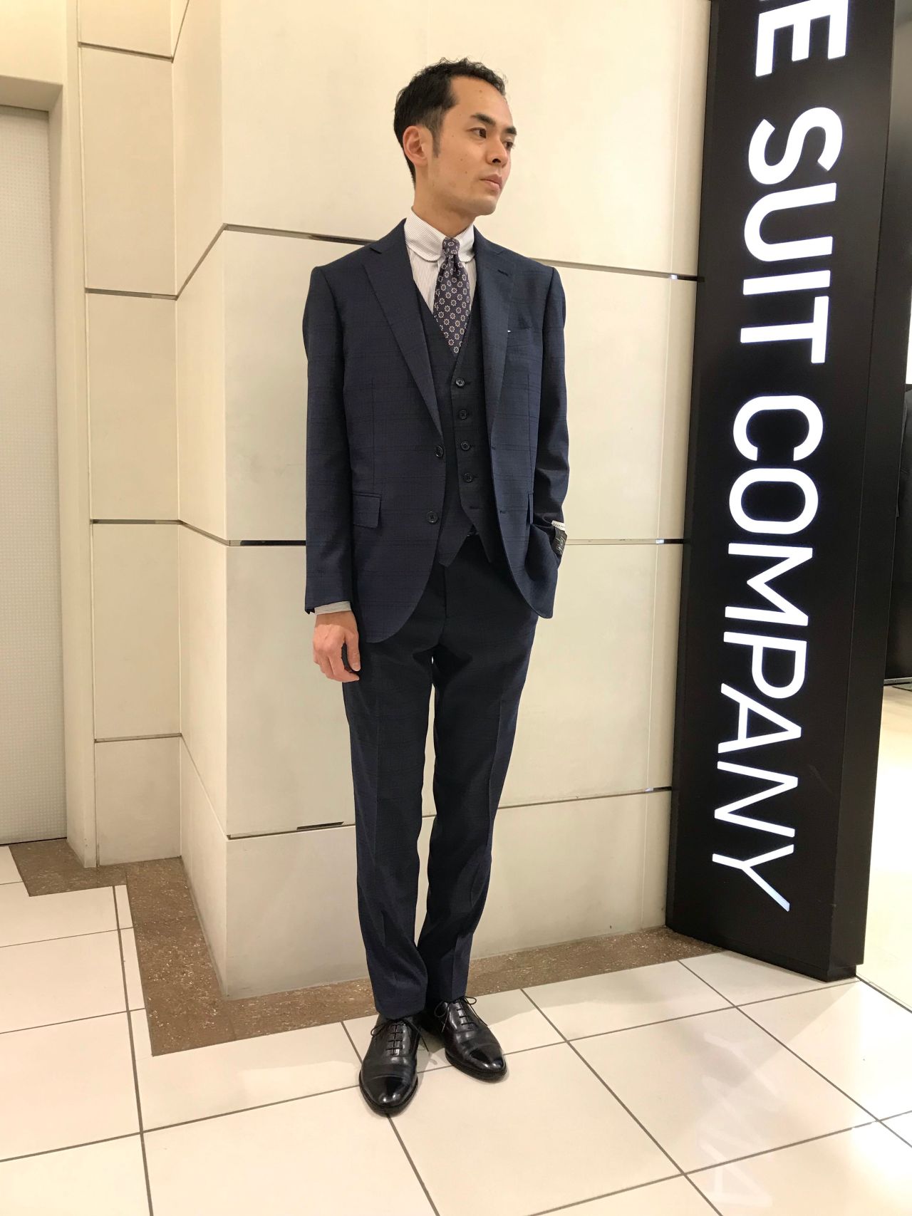 結婚式やビジネスシーンにおすすめ3Pスーツ！｜THE SUIT COMPANY