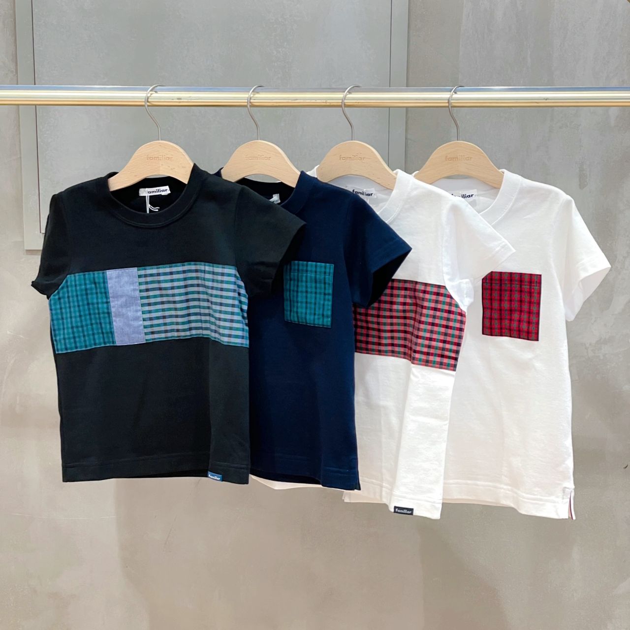 現行品　ファミリア　テリアTシャツ 現行品 ファミリア テリアTシャツ - メルカリ