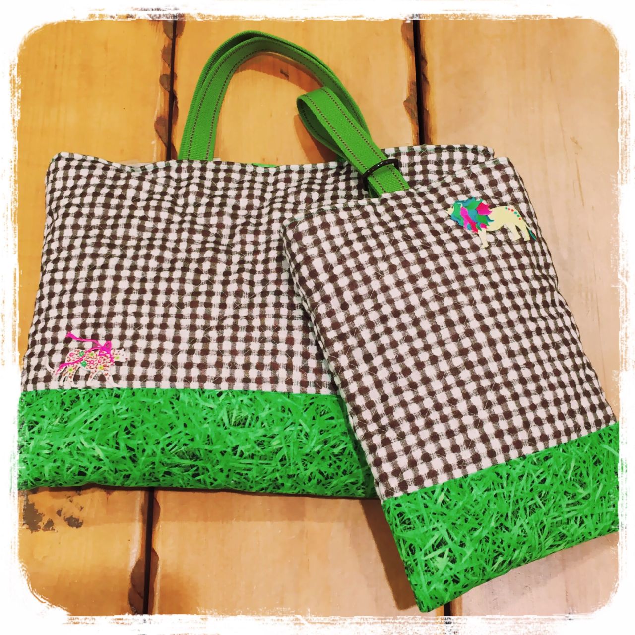 ここあや様⭐︎リバティカーズ・アデラジャ×ワッペンレッスンバッグ他オーダーページ mi様☆リバティカーズ・アデラジャ×ワッペンレッスンバッグ他