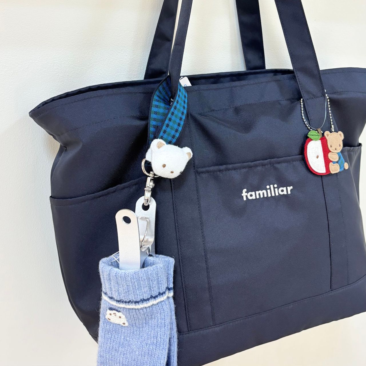 お散歩やお出かけに♪便利でかわいいシューズクリップ♡｜ファミリア