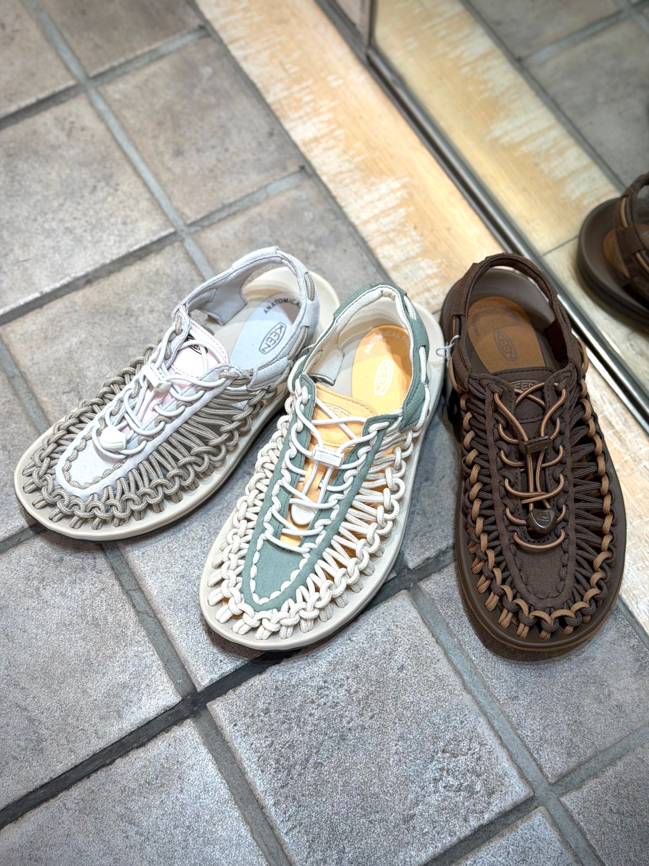 KEEN UNEEK 今年初登場カラー | WASH 二子玉川ライズ店 | WASH | 銀座