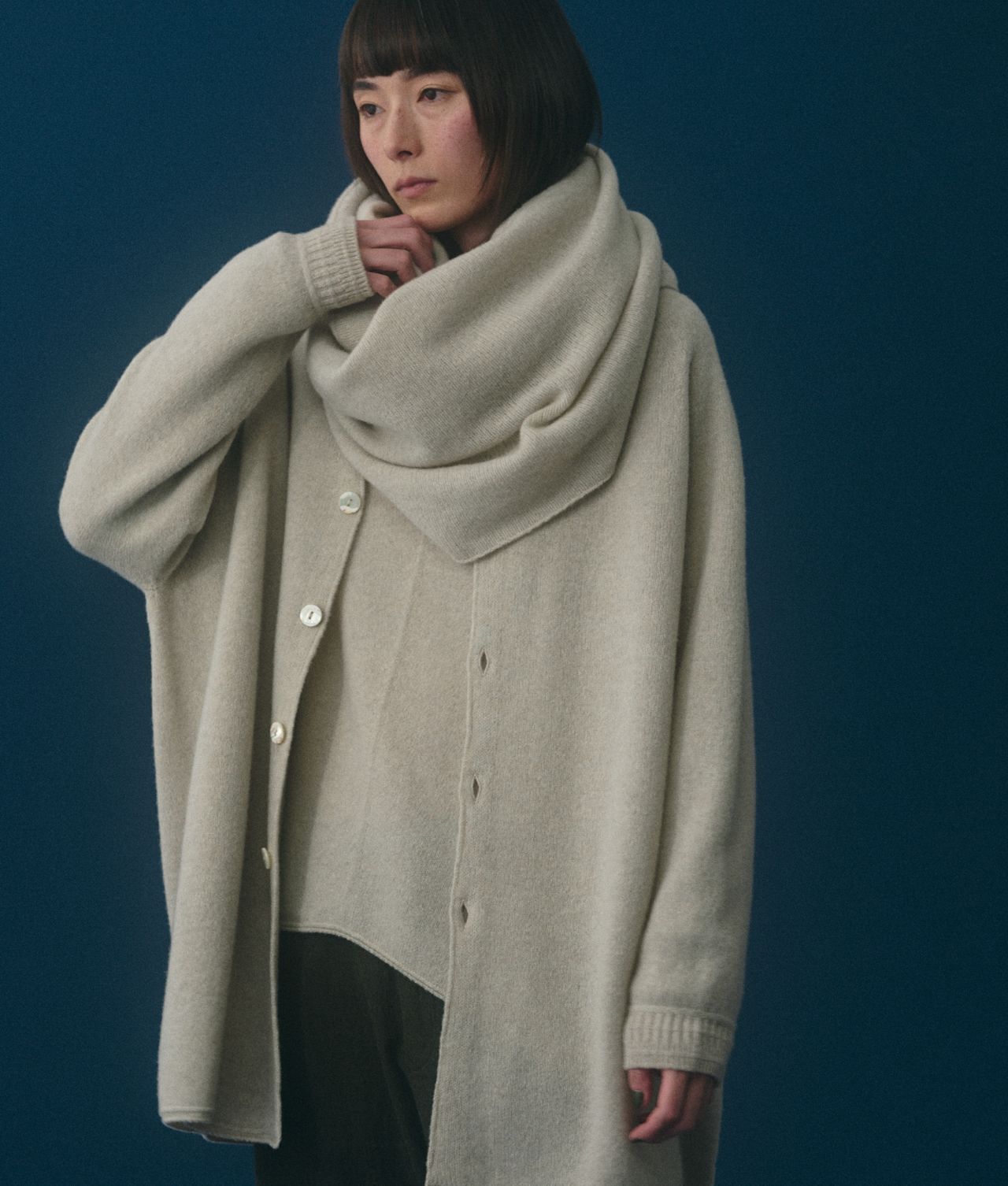 pas de calais ウールスヌード ベージュ　新品未使用 本日入荷】fine wool | pas de calais Online | pas de calais