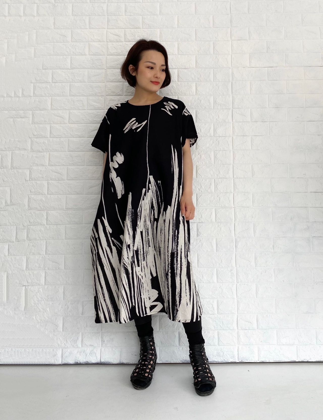 ナチュラル モード感 個性的なペイント柄ロングワンピース Fashionvillage 吉祥寺店公式ブログ