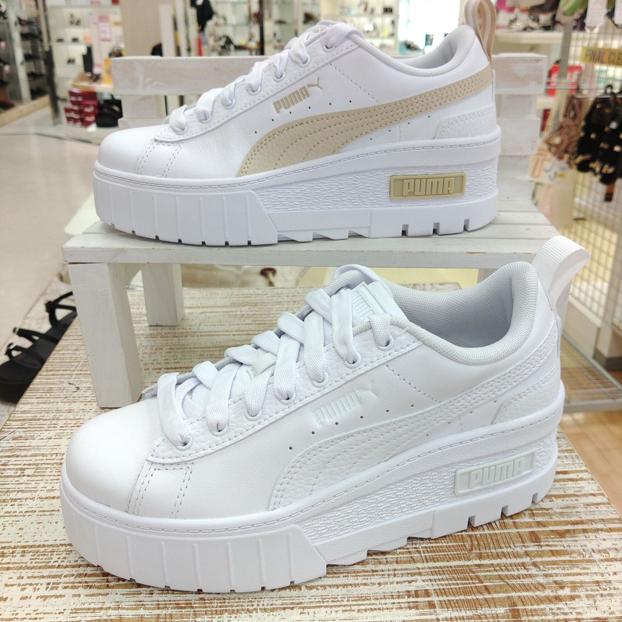 【新品】PUMA 厚底 MAYZE 直営店限定モデル キレイめコーデにも◎ PUMAの人気モデル「MAYZE SANDAL」と「ORKID」か ら初夏の足元に