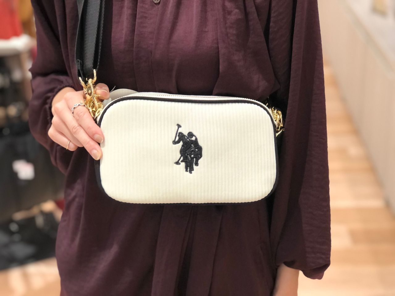 U.S. Polo Assn. コーデュロイショルダーバッグ U.S. POLO ASSN.（ユーエスポロアッスン）の「【U.S. POLO ASSN