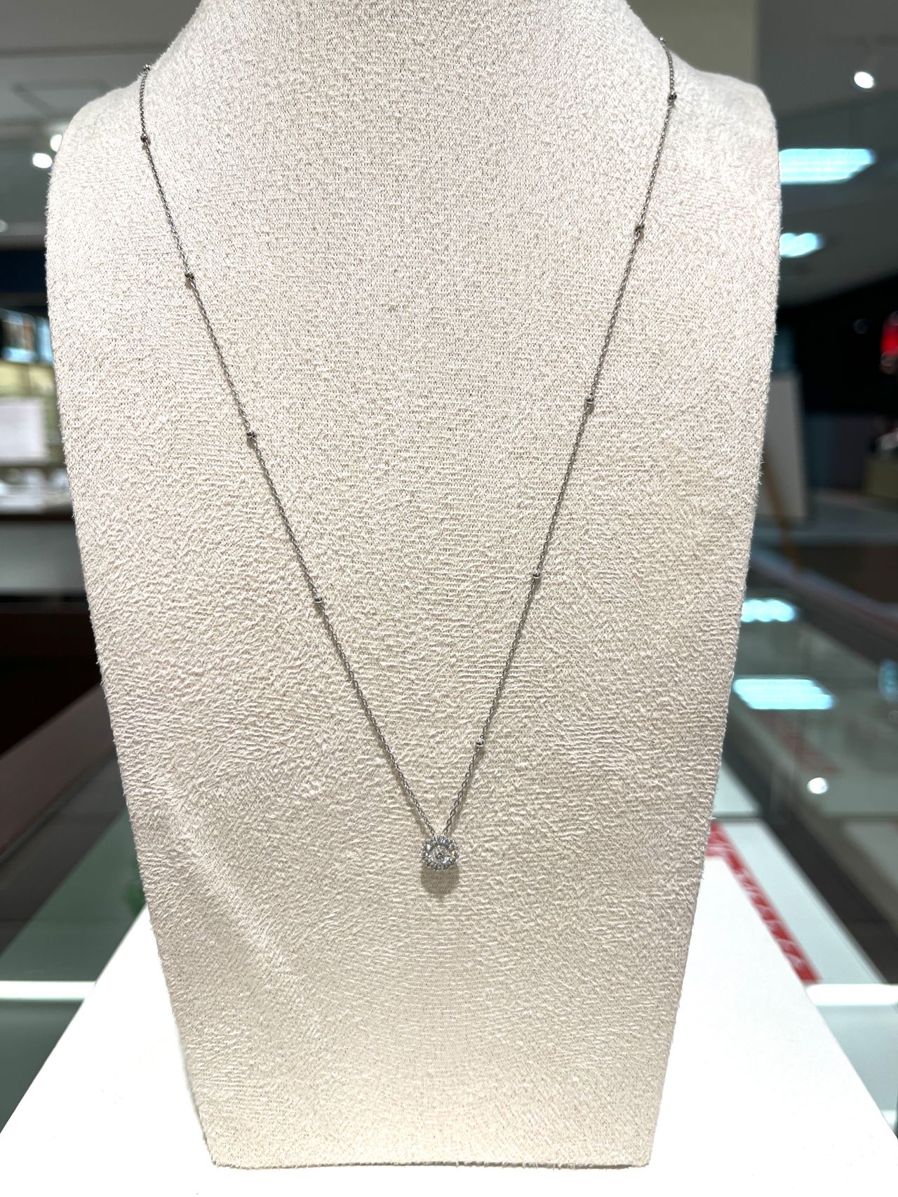 一生に寄り添う輝き。Forever markダイ | KANDA須磨店 | ジュエリー