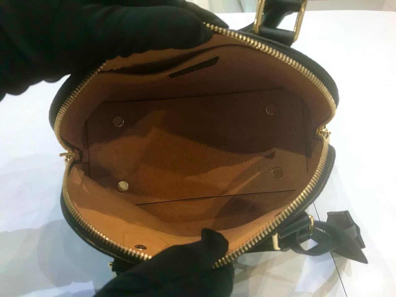 LOUIS VUITTON【ルイヴィトン】ネオアルマ入荷しました | りんくう