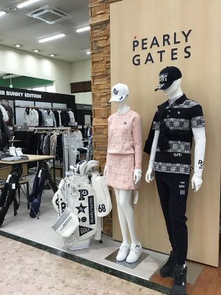 値引きしました。パーリーゲーツゴルフサイズ2 アイボリー フード付きジップ パーリーゲーツ ゴルフ サイズ2 アイボリー フード付きジップ