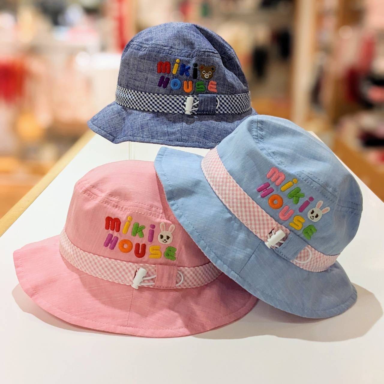 お出かけのおともにお帽子を♡｜ミキハウスミキハウス 橿原近鉄