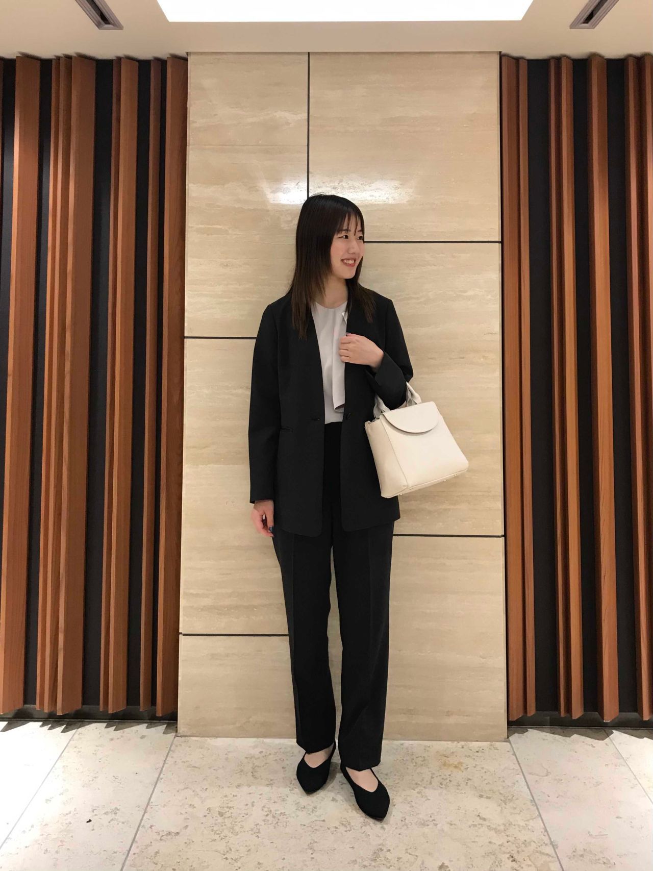 夏場のお仕事を快適に♪自宅で洗えるスーツ◎｜SUIT SQUARE新宿