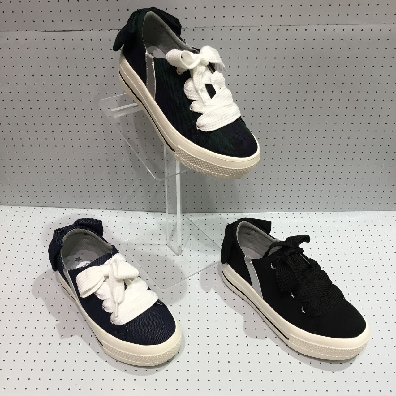 超軽量 厚底リボンスニーカー Asbee イオンモール大曲店 G Foot ジーフット の公式ブログ 人気シューズshopの最新情報
