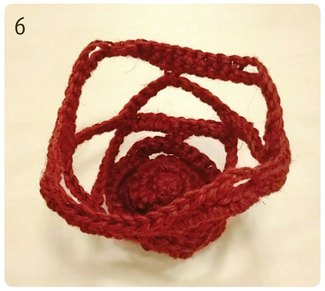 T ポイント5倍 かぎ針で編むプラントハンガーとバスケット 麻やコットンの糸を使ったつるして楽しむハンギンググリーン 誠文堂新光社 Www Yourrequestentertainment Com