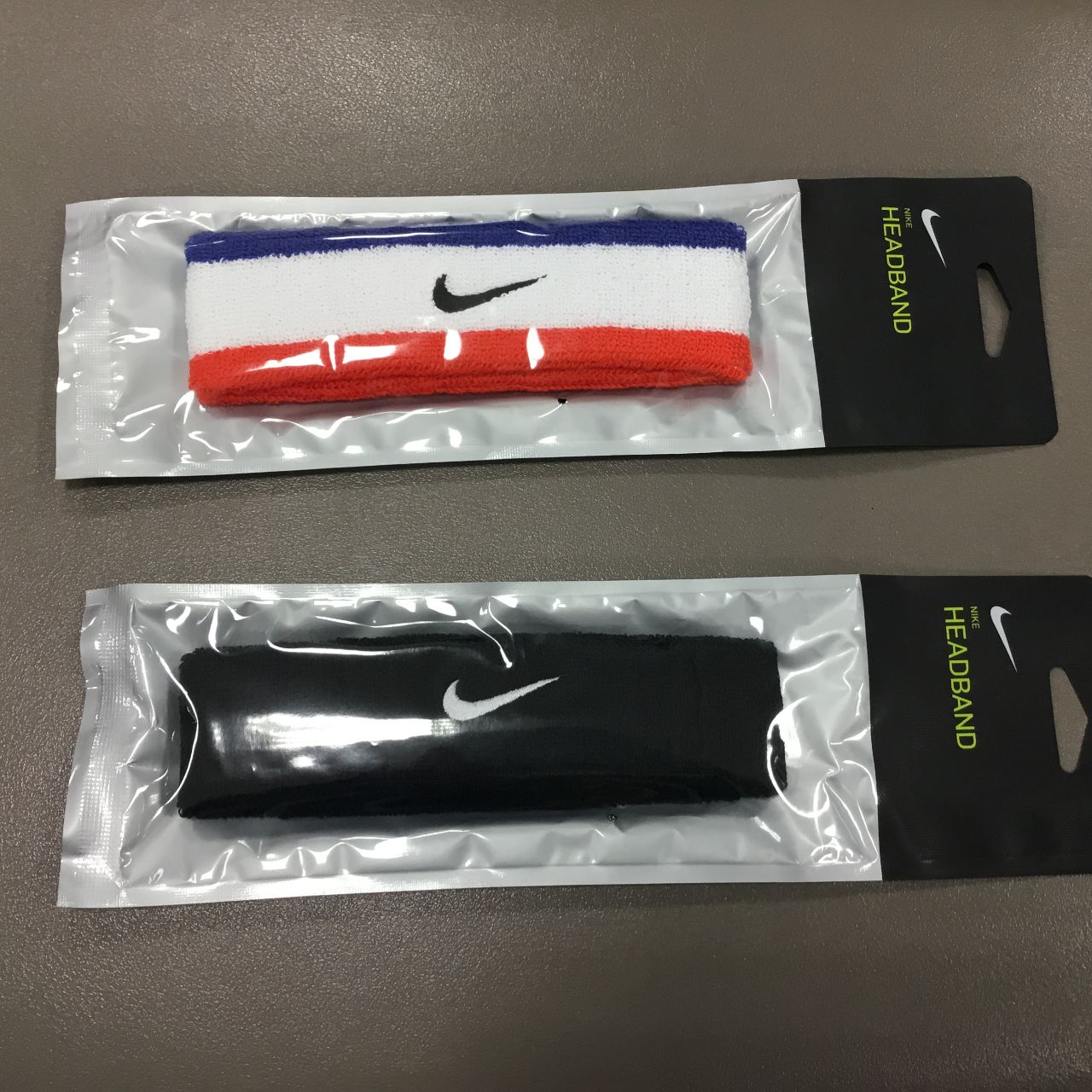 ナイキのリストバンドとヘアーバンド入 Asbee Outlet レイクタウンアウトレット店 G Foot ジーフット の公式ブログ 人気シューズshopの最新情報