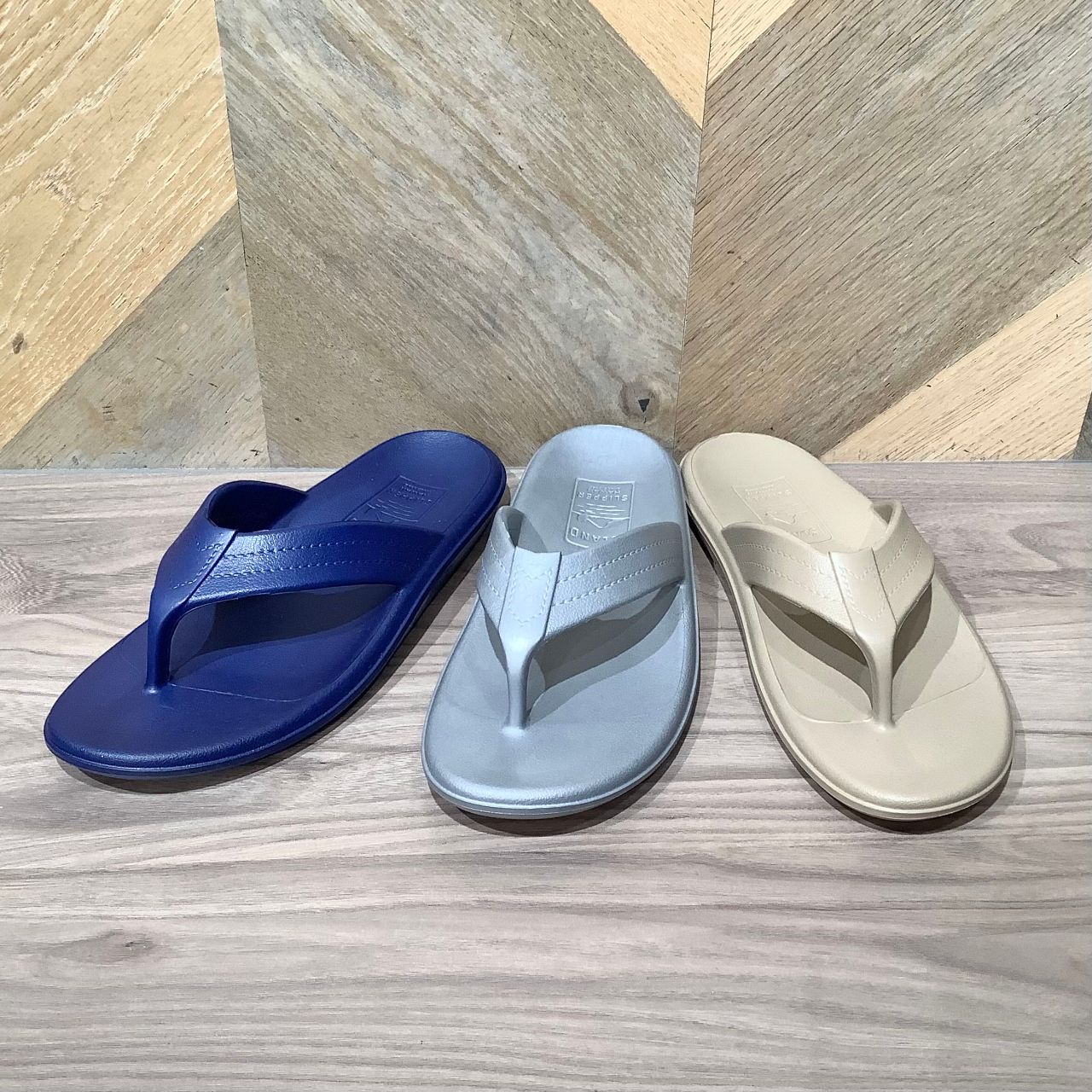 夏のレジャーにも！【ISLAND SLIPPER】 | WASH ルミネ横浜店 | WASH