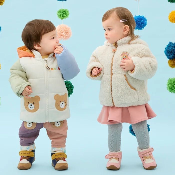 寒い日でも元気にお出かけ♪ホットビスケッツの中綿ジャンパー