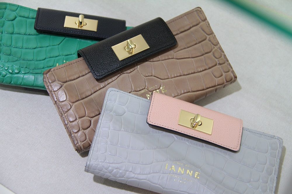 akyy イアンヌ財布 ライリー IANNE】スタッフお気に入り！ライリークロコ | IANNE(イアンヌ