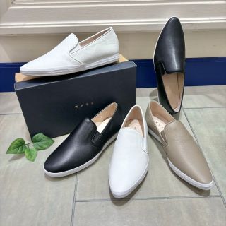 WASH(ウォッシュ) 人気スリッポンが再入荷！