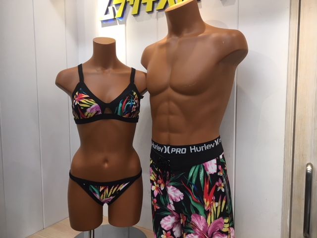 水着でサリペ Hurley おすすめ水着 Ride Life Magazine ムラサキスポーツ ムラサキスポーツ Murasaki Sports公式サイト