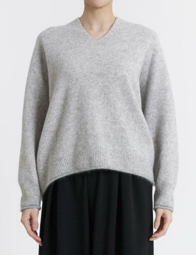 カシミヤブレンドウール Vネックプルオーバー | (パドカレ)公式
