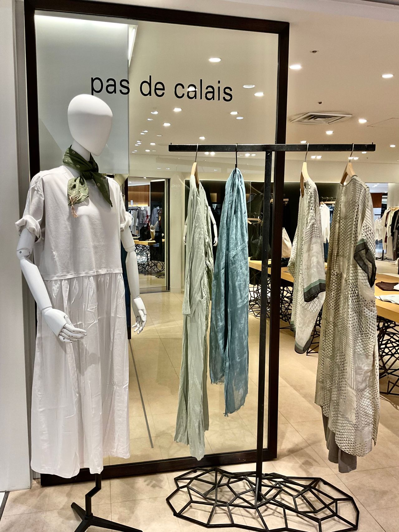 銀座松屋「ATELIER MADE CLASSIC 」　ポロコート　¥18万程 July collection | 松屋銀座 POP UP SHOP | pas de calais | パドカレ