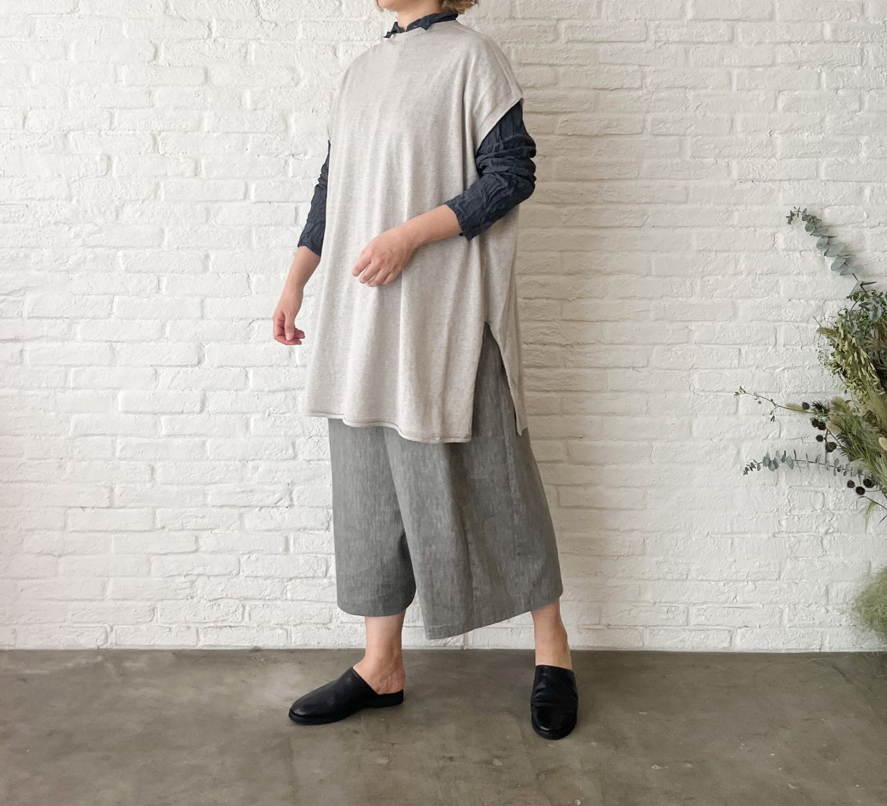パドカレ／日本製 コットンリネン ゆったりサルエルパンツチェック柄 ウエストゴム 着回しコーディネート》コットンリネン綾ストレッチ サルエル