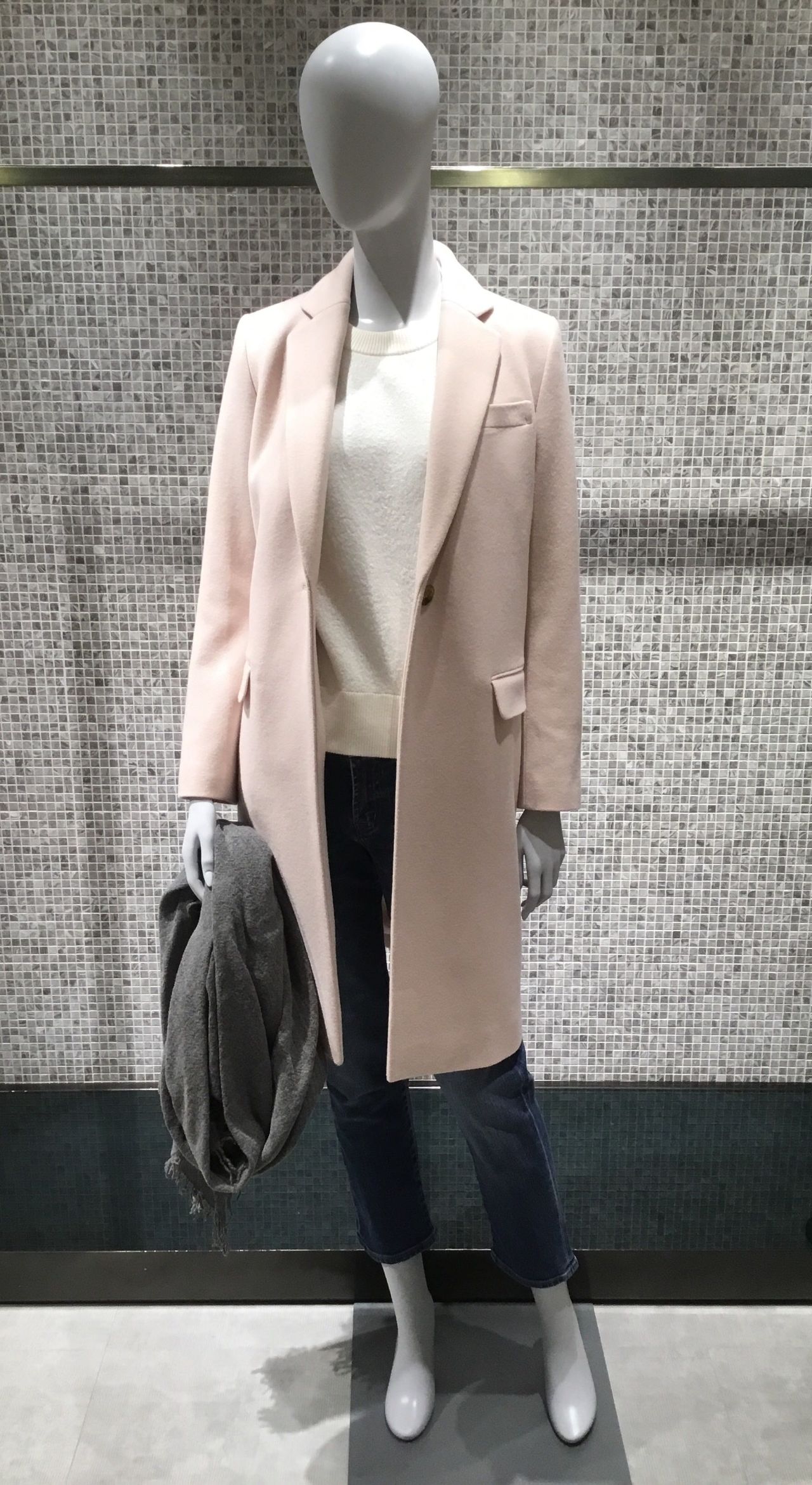 大人可愛いカラーコート❤️ | 横浜そごう店 | Theory luxe[セオリー 