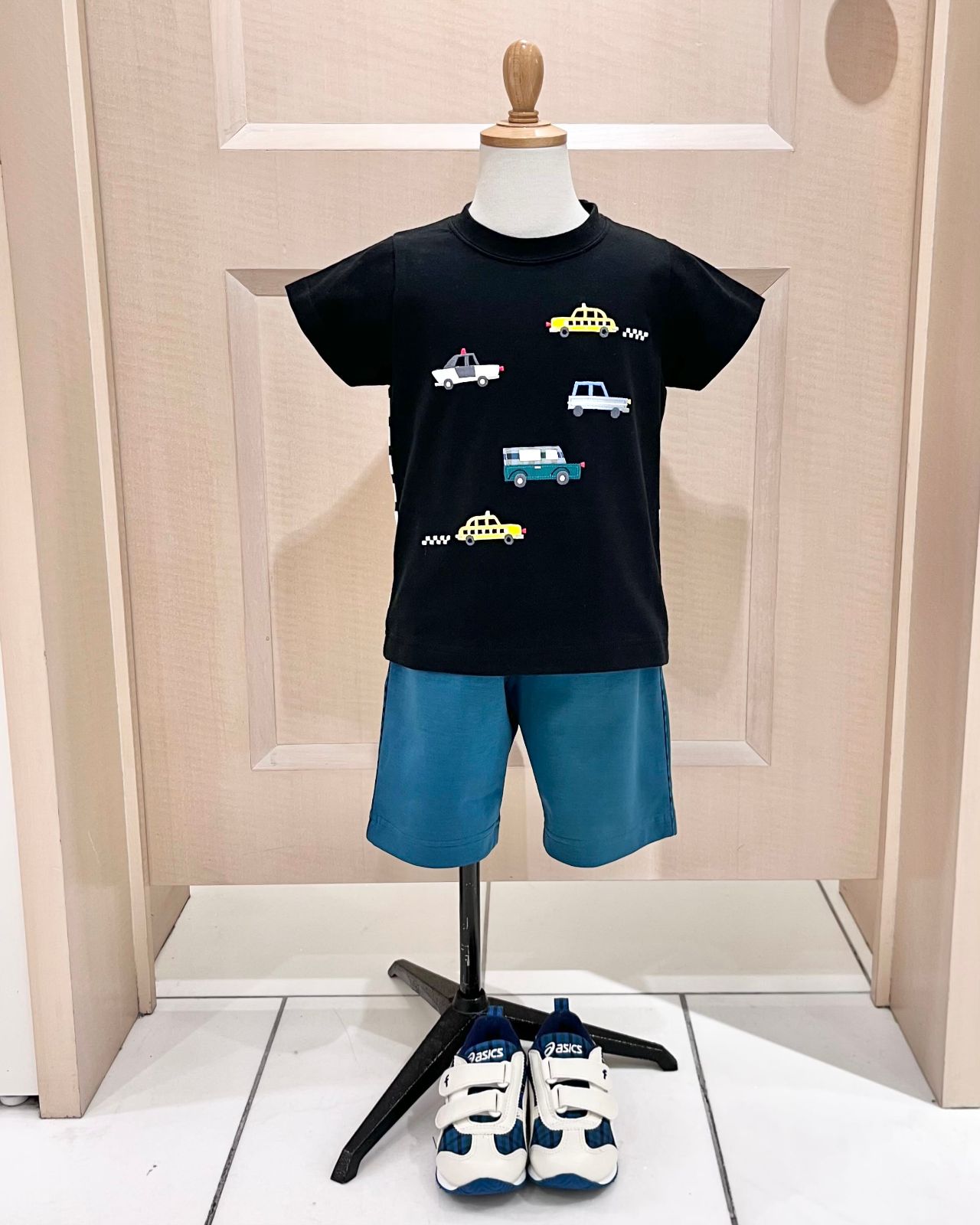 ファミリア　Tシャツ　パンツ　セットアップ　トータルコーデ　スタイルブック ARCHIVE MARKET】パンツ（3分丈）〈familiar Made with Liberty