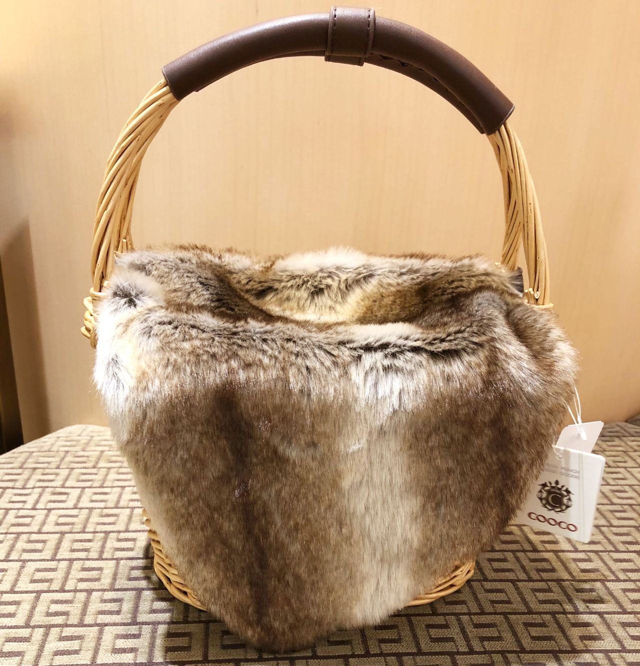 ファー付きかごバッグ URBAN RESEARCH - 未使用品 ファー付き カゴバッグの通販 by
