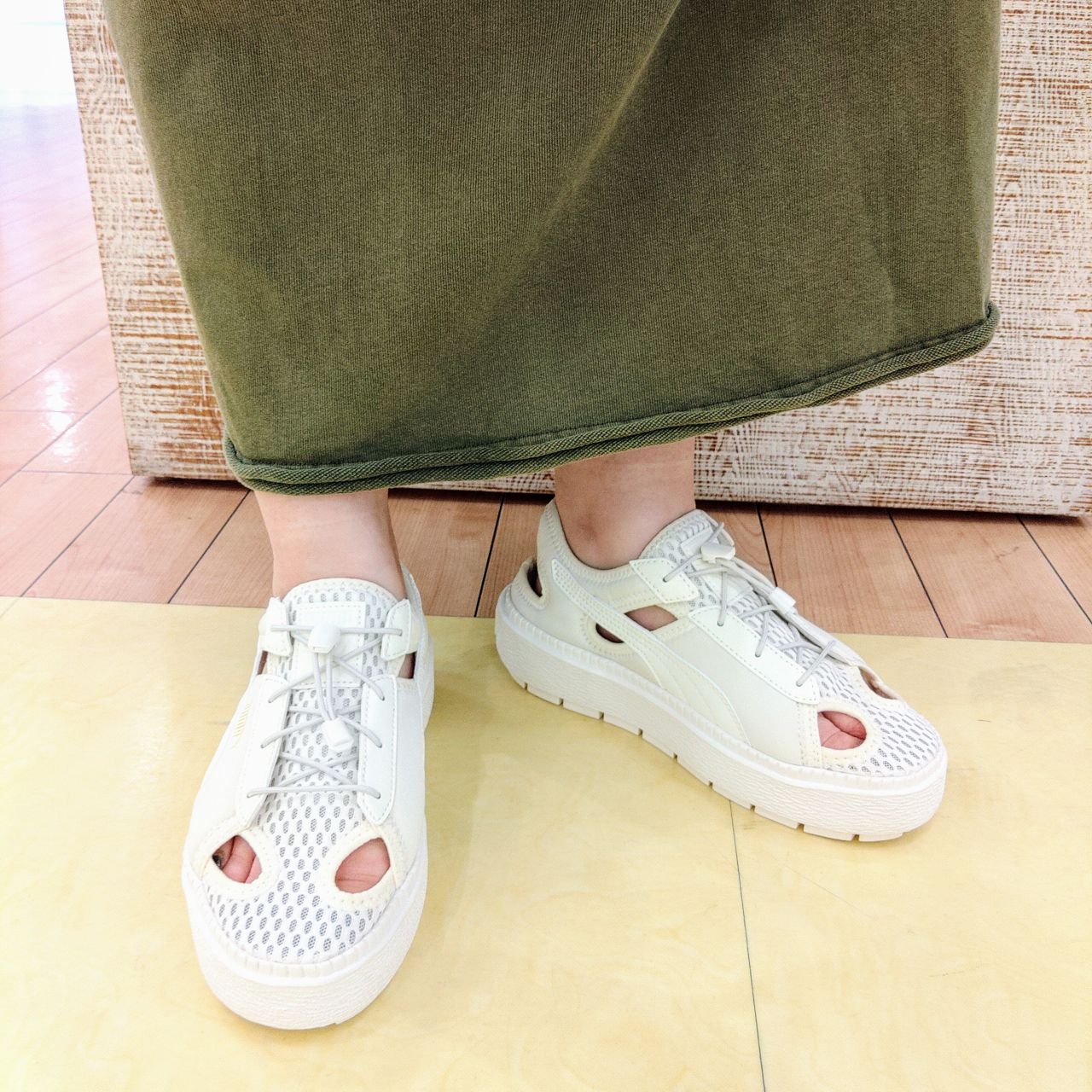 PUMA新作 プラットフォーム トレースライトミュール 入荷しま