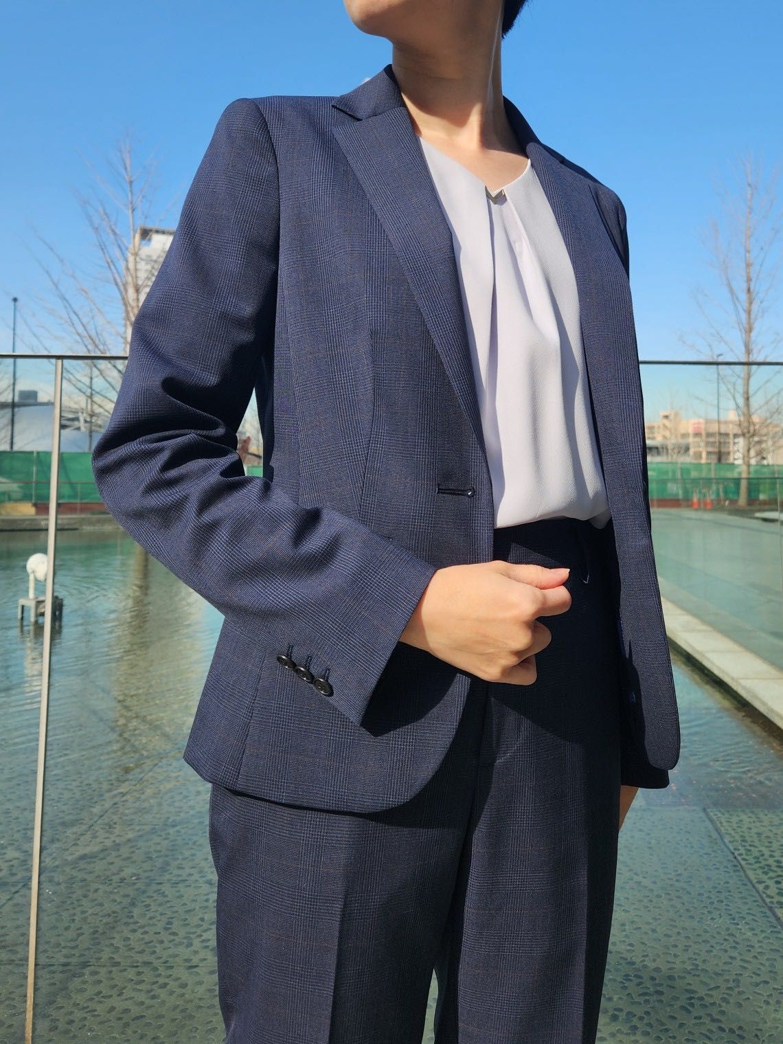 新作入荷】ネイビーチェックスーツ｜WHITE THE SUIT COMPANY