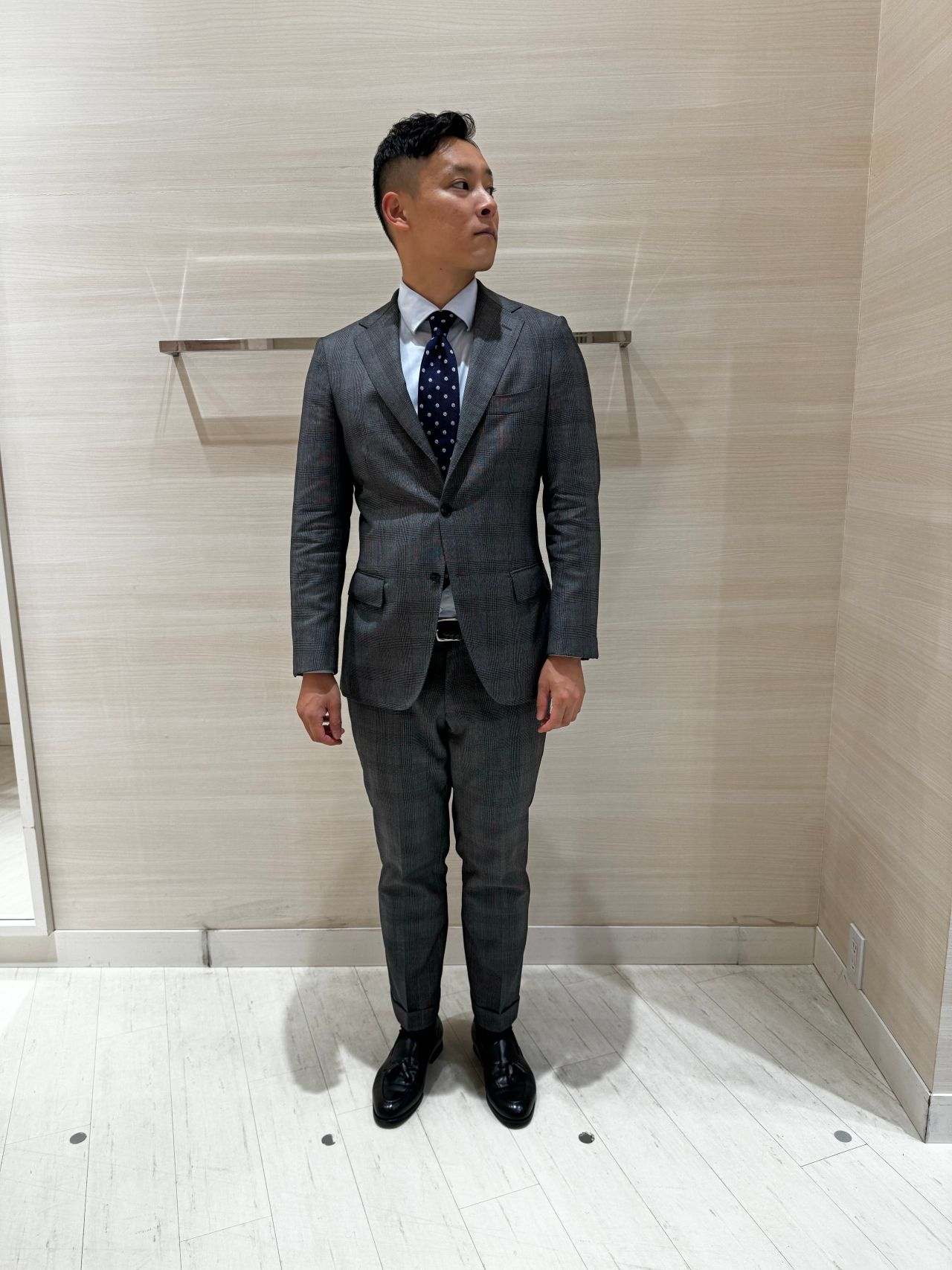 要チェック！スーツはまとめ買いがお徳♪｜SUIT SQUARE SUIT SQUARE  