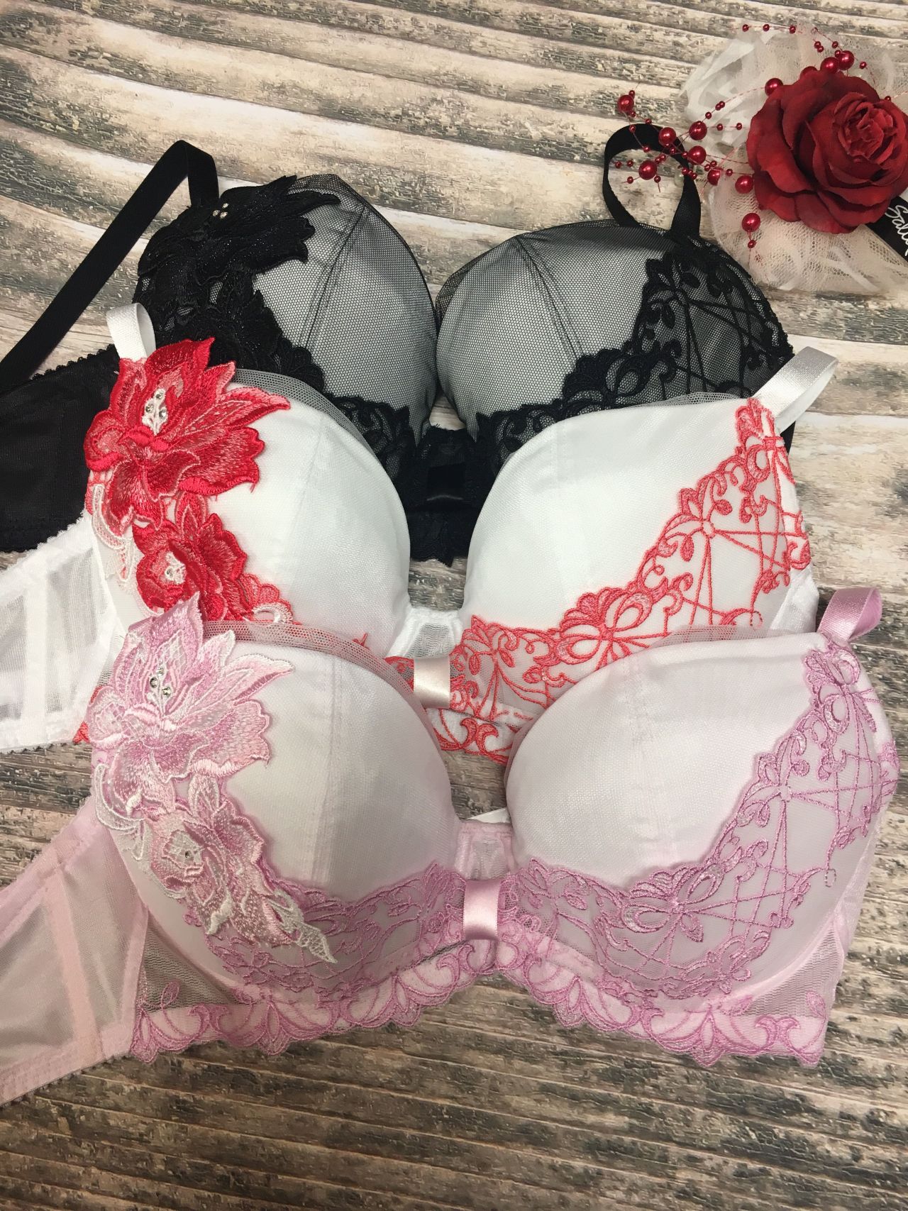サルート 98g ガーターベルト WH ヴィクトリア女王 店舗限定 m