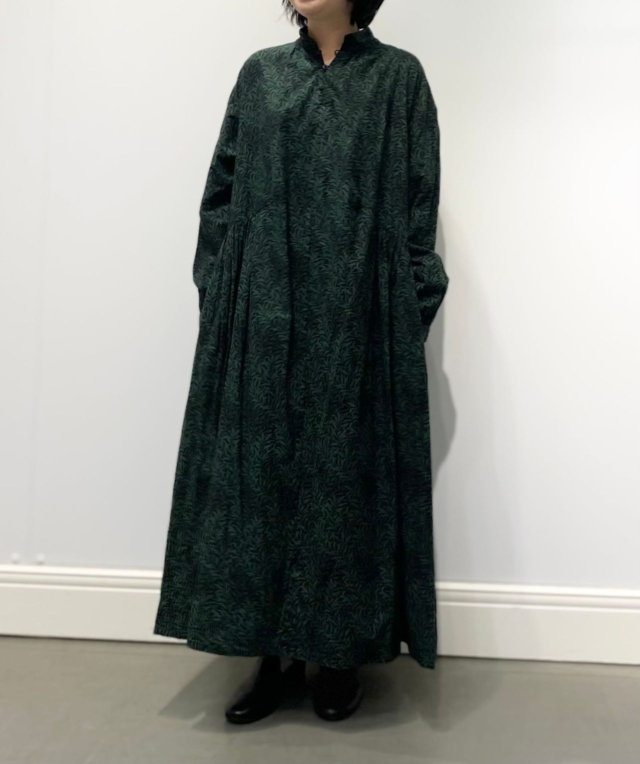 ウィリアムモリス　アネモネ　ウィローバウ　ワンピース ウィリアムモリス アネモネ ウィローバウ ワンピース