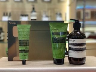 Aesop】シーズナルギフトセット【イソ | 岡山拠点のトミヤ