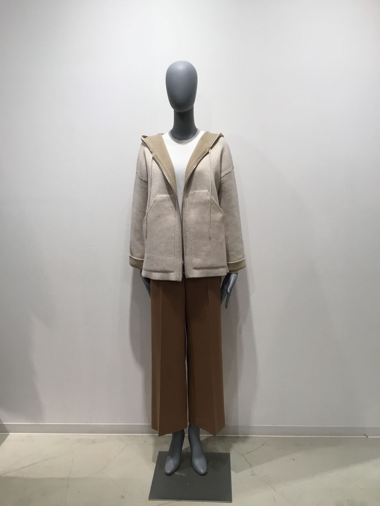 SAXONY ワイドパンツコーデ 三井アウトレットパーク入間店 Theory[セオリー]ショップブログ