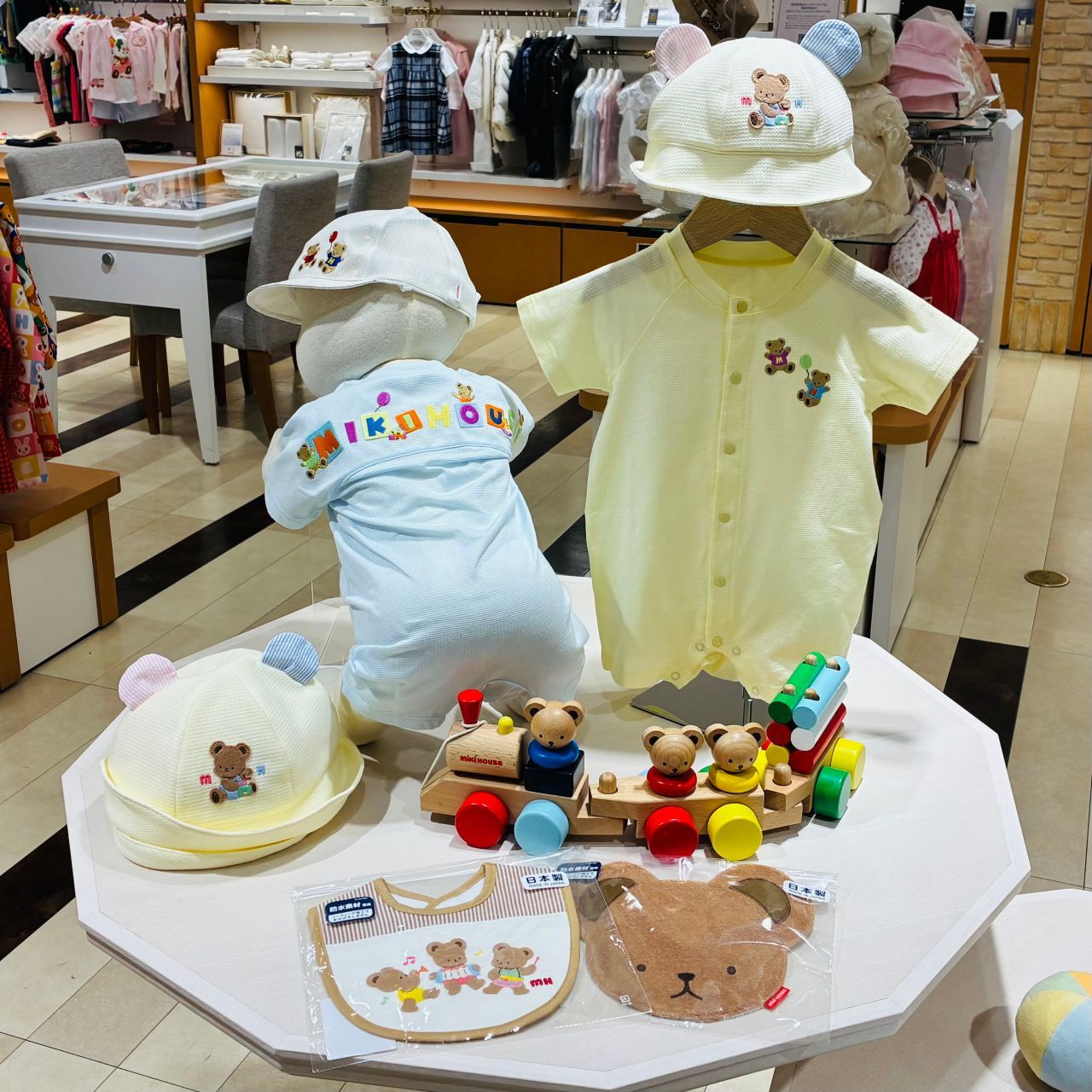 全てミキハウス系　80size　ロンT　 コート　まとめ ロンT｜ミキハウス(mikihouse)公式ブログ