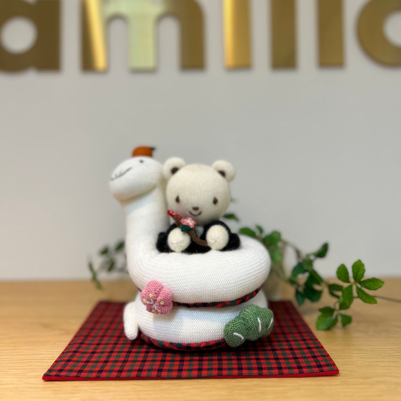 ファミリア　ベッド　美品　東京引き取り限定 2025年最新】familiar ベビーベッドの人気アイテム - メルカリ