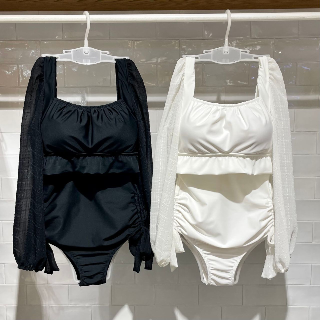 ロングスリーブ×ワンピ見えビキニが入荷 | 天王寺ミオ 2/18-3/1期間